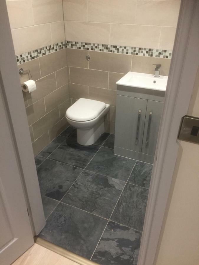 Private En-Suite Guestroom روثين المظهر الخارجي الصورة